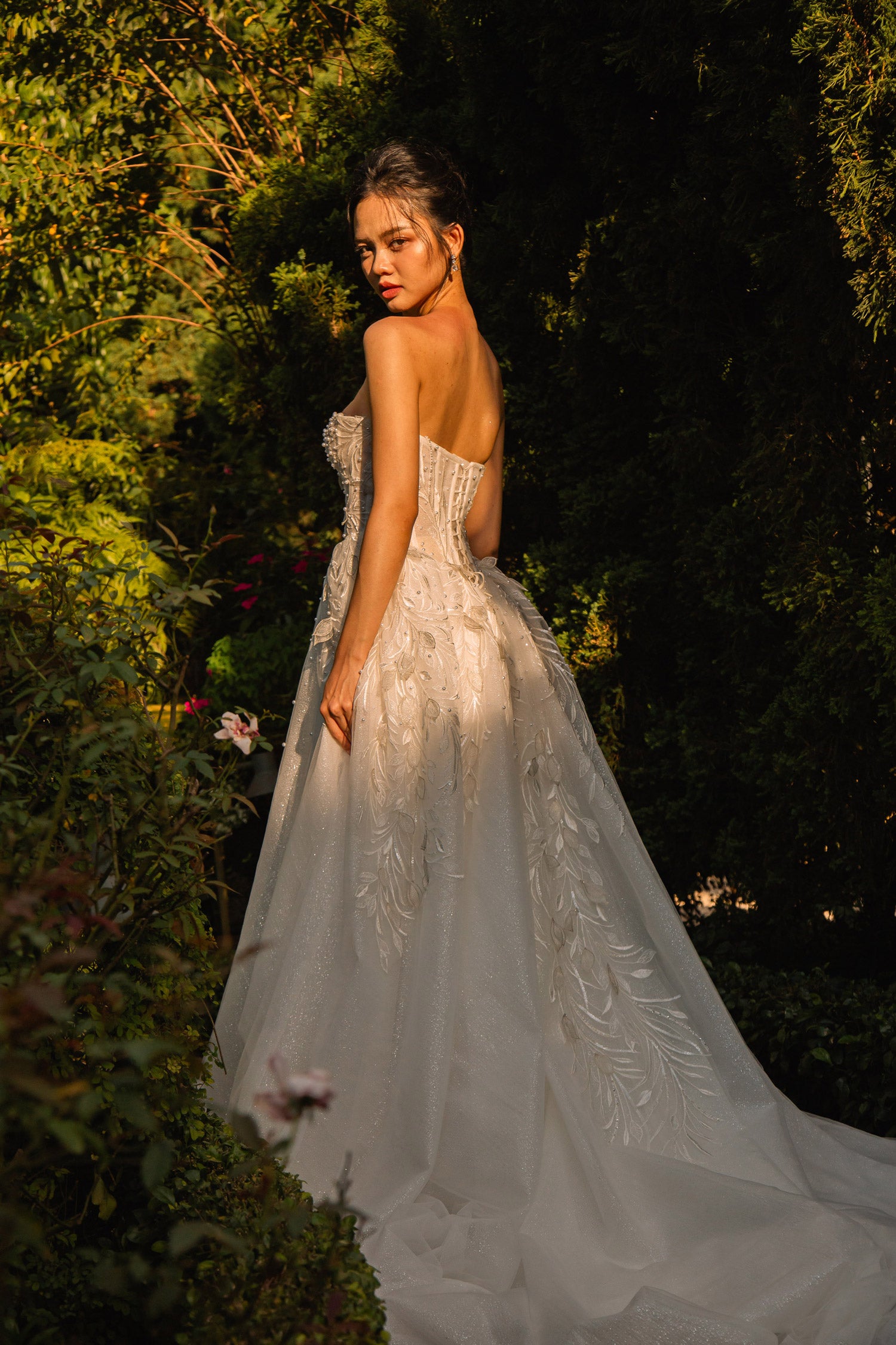 pearl corset wedding dress Pearl Wedding Dresses